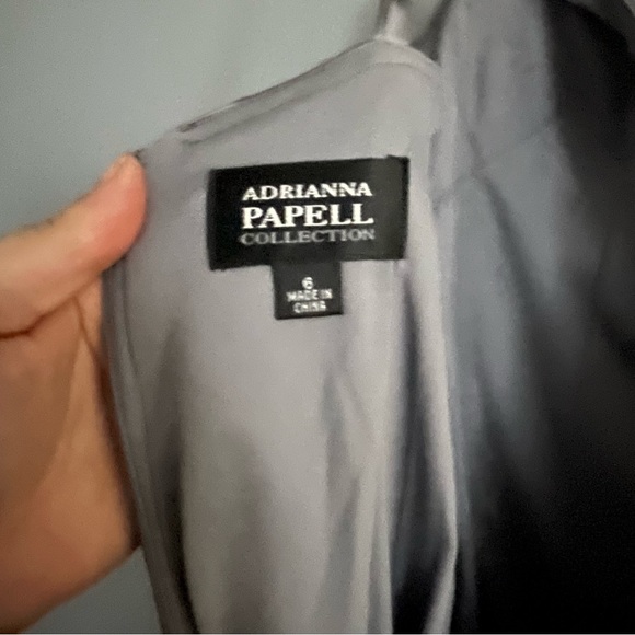 Adriana Papell gray sequin dress size 6 - Picture 4 of 7